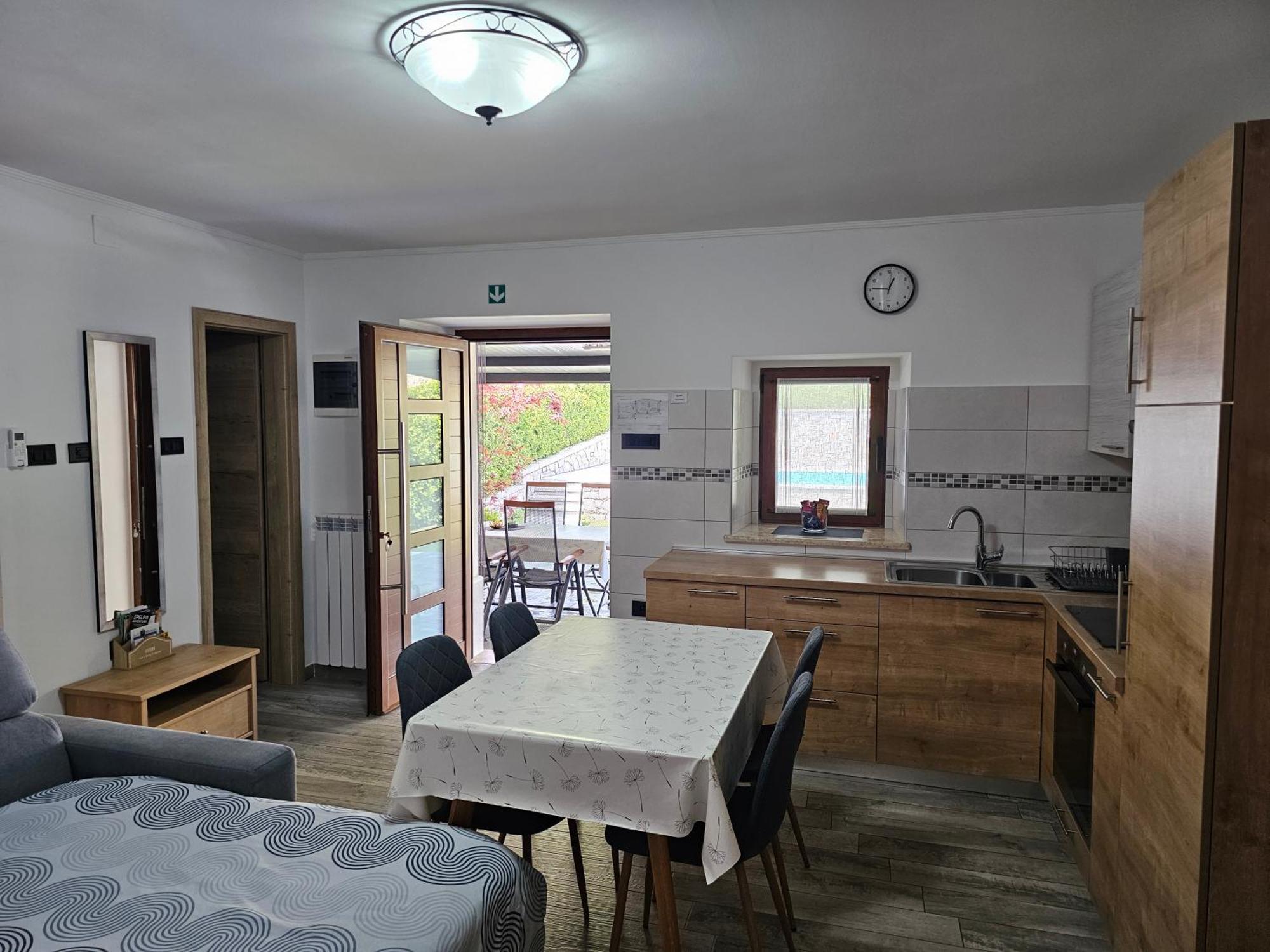 Villa Kos Lupoglav  Ngoại thất bức ảnh